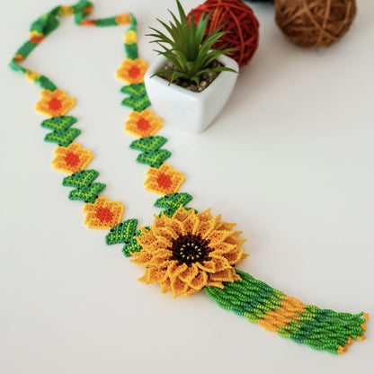 30 Tutorials  «Huichol flowers»