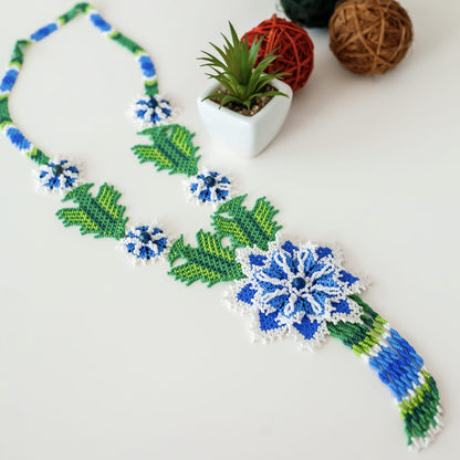 30 Tutorials  «Huichol flowers»