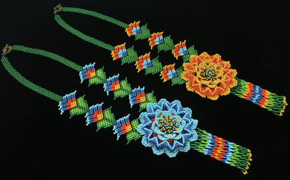 2 eBooks «HUICHOL FLOWERS»