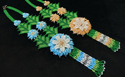 30 Tutorials  «Huichol flowers»