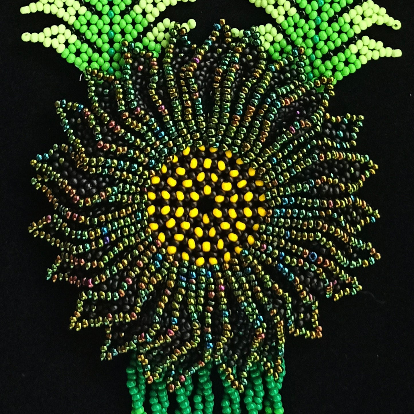 10 Video master classes on beading necklaces «HUICHOL FLOWERS 2»