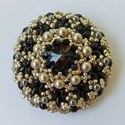 Video Tutorial Brooch «Elsa»