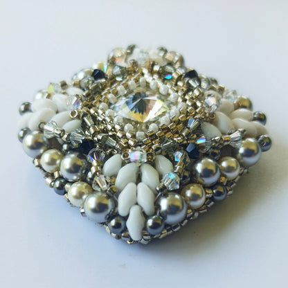 Video Tutorial Brooch «Louise»