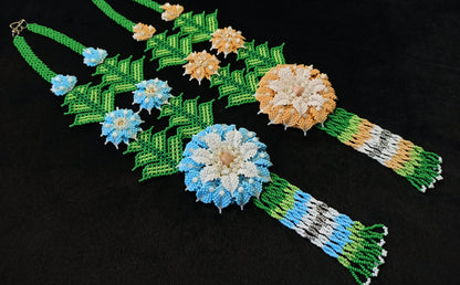 10 Video Master Classes on Beading Necklaces «HUICHOL FLOWERS 3»