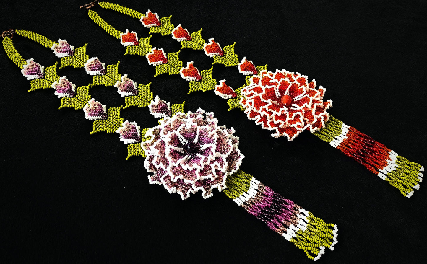 10 Video Master Classes on Beading Necklaces «HUICHOL FLOWERS 3»